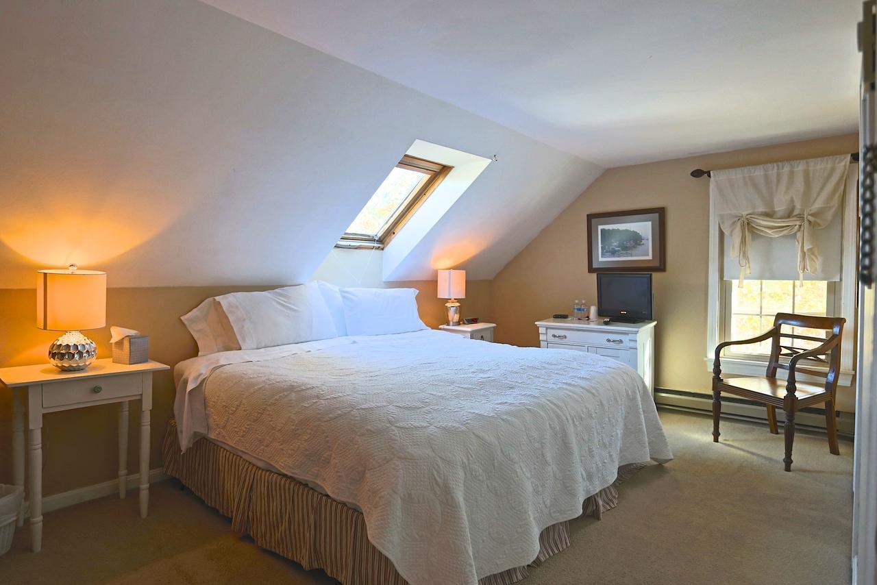 Camden Windward House Hotel Bagian luar foto